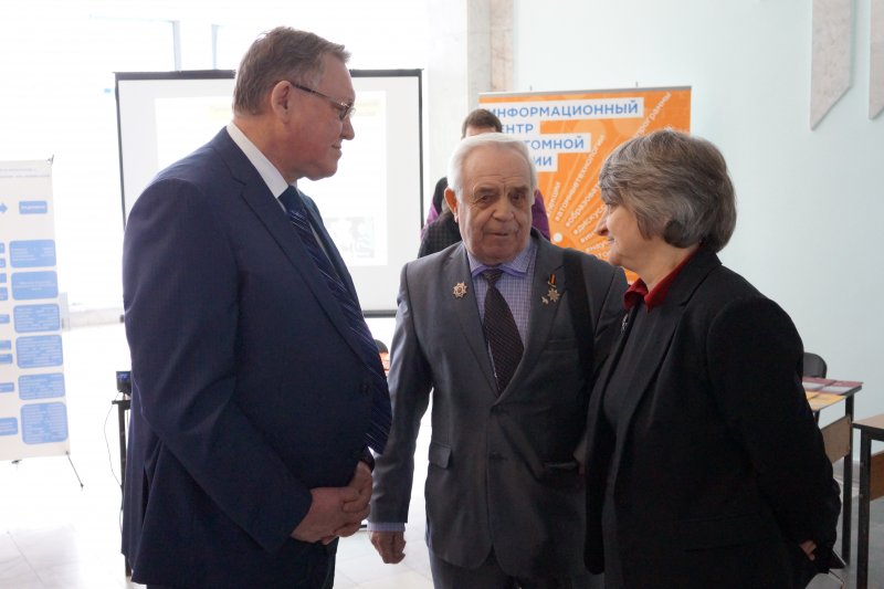 Фото к ИЦАЭ Ульяновска на открытии  VI областного фестиваля науки