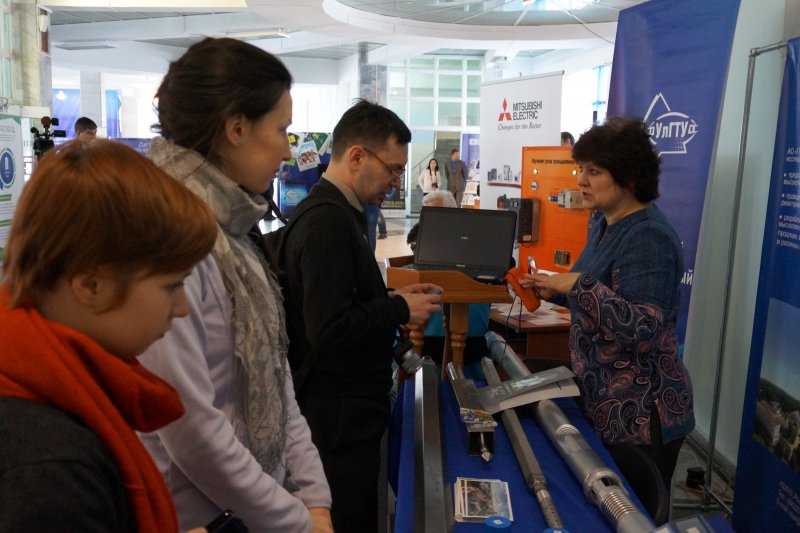 Фото к ИЦАЭ Ульяновска на открытии  VI областного фестиваля науки