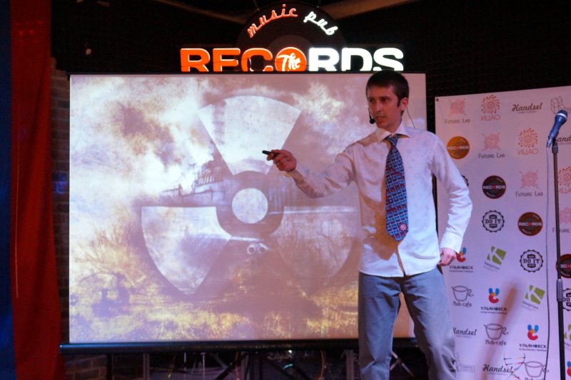 Фото к Наука — это круто! Ученый — химик НИИАР победил в SCIENCE SLAM!