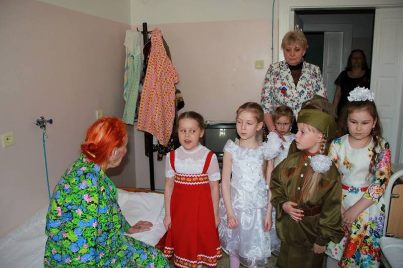Фото к ИЦАЭ Ульяновска поздравил ветеранов  с Днем Победы