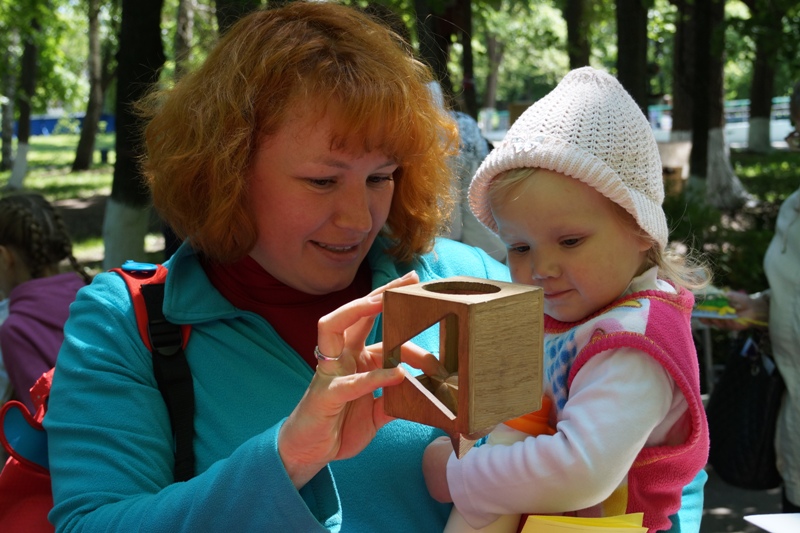 Фото к День защиты детей в Ульяновске: с Главой региона вручили призы победителям АНИТ, отпраздновали 80 — летие парка им. А Матросова, побывали в Ивановском детском доме